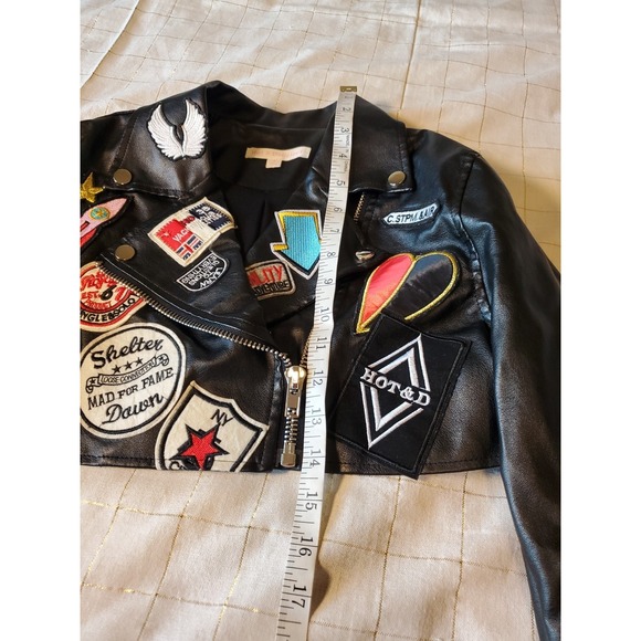 Hot & Delicious Faux Leather Jacket SMALL Cropped Punk Biker Patches Moto - Picture 11 of 13